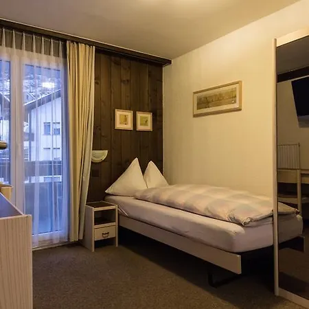 Hostel Walser *